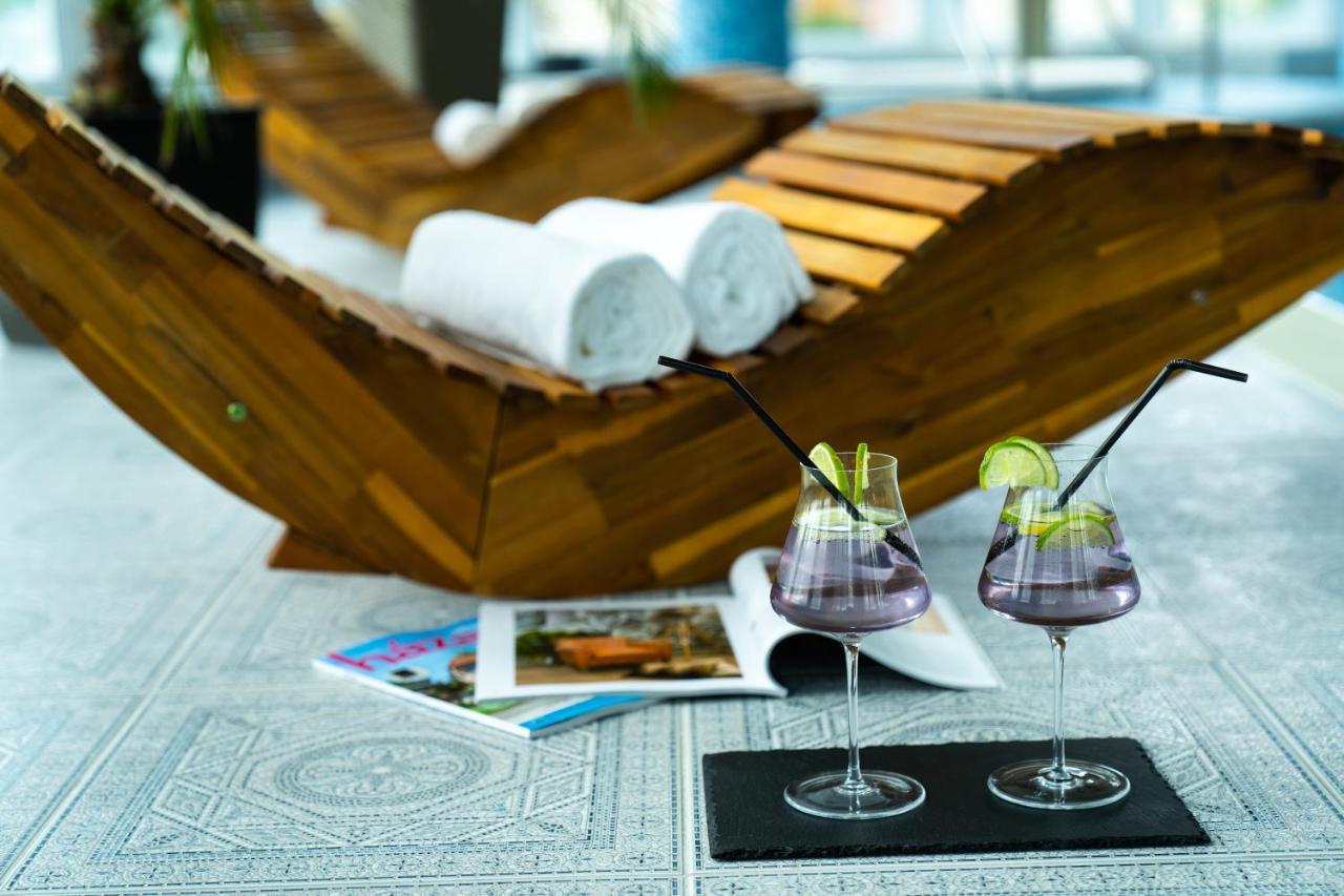 Hotel Kristaly Konferencia & Wellness Ajka Luaran gambar
